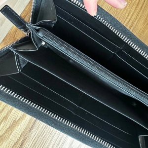 스찌 오피디아 지퍼 fhi장지갑 판매합니다